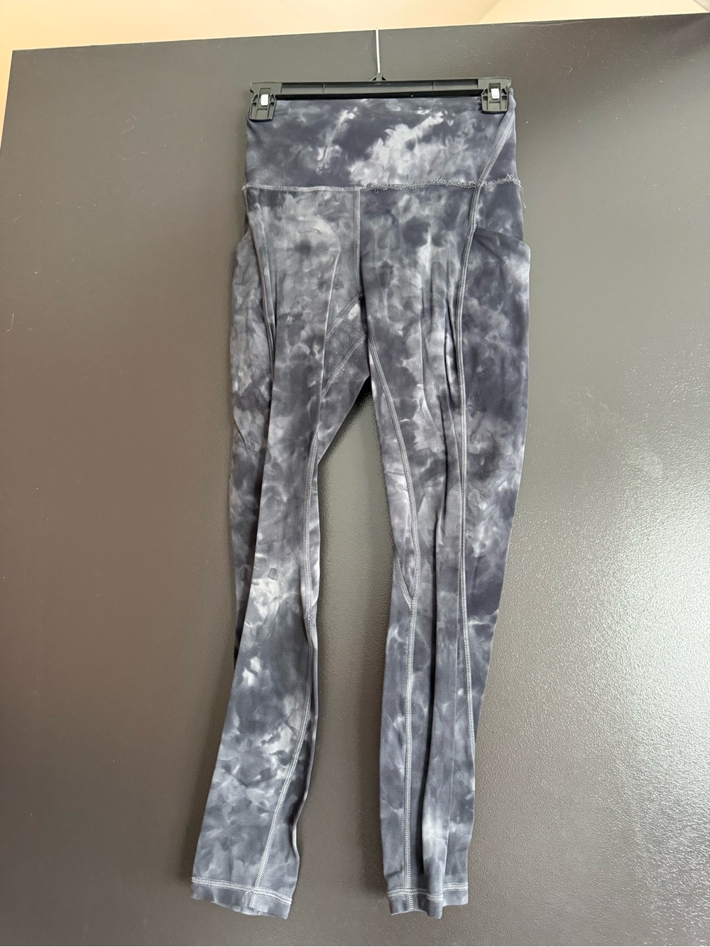 lululemon athletica Black & Gray Tie-Dye Leggings